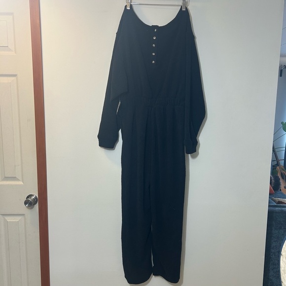 π FREE PEOPLE BEACH | NWT Black Terry Jumpsuit w/ Elastic Waist & Size Small - Picture 9 of 12